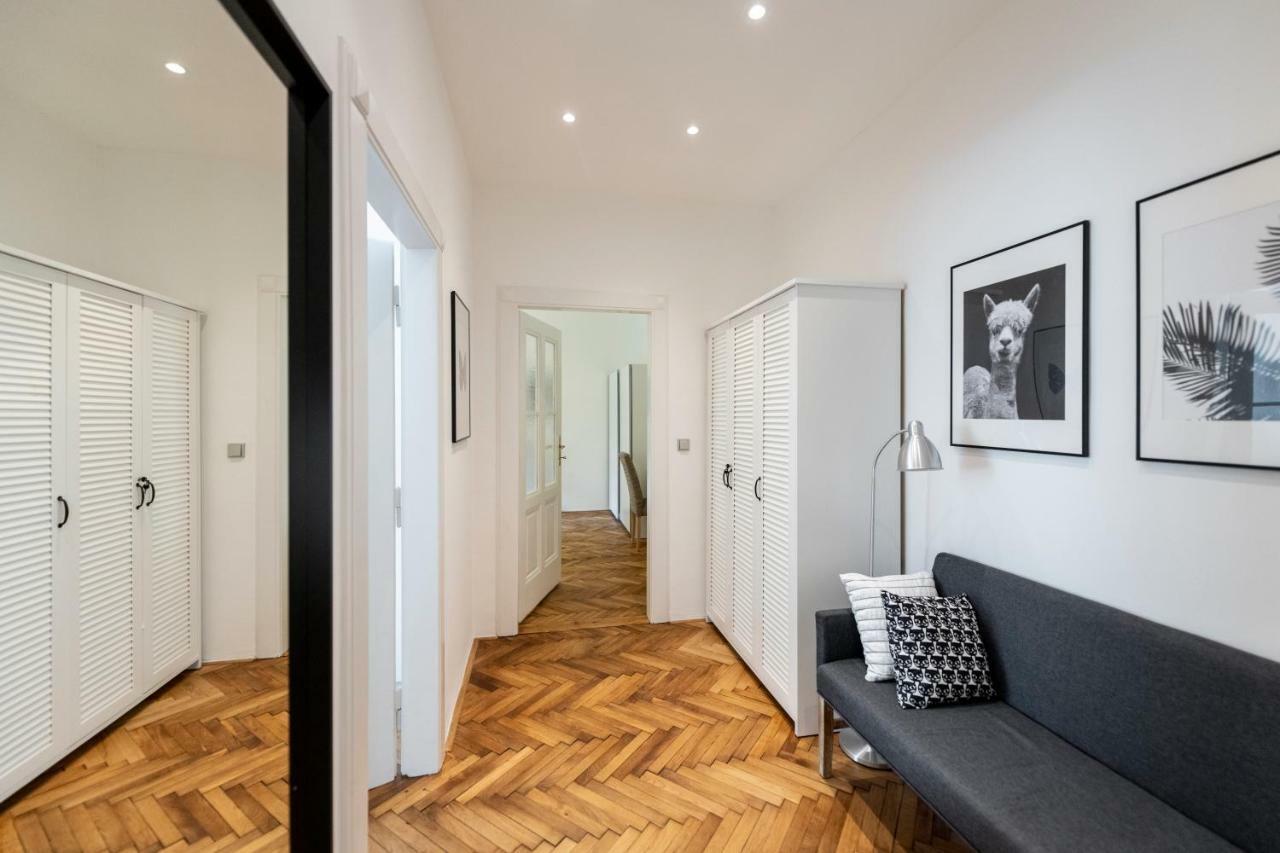 Apartment Slavikova 11 Prague Exterior photo