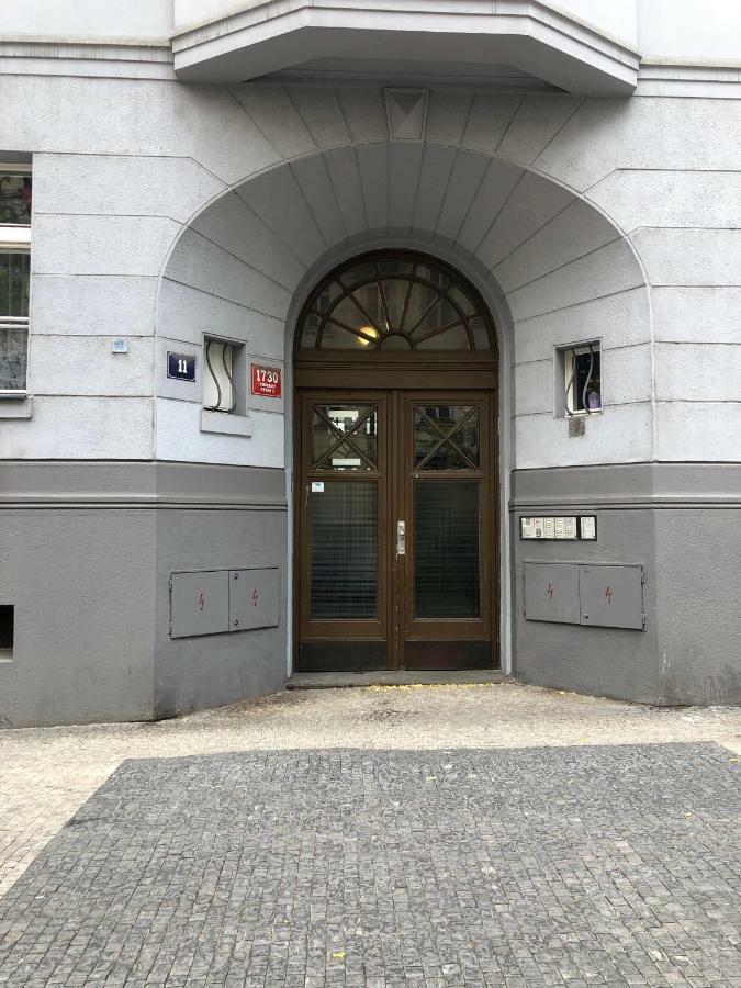 Apartment Slavikova 11 Prague Exterior photo